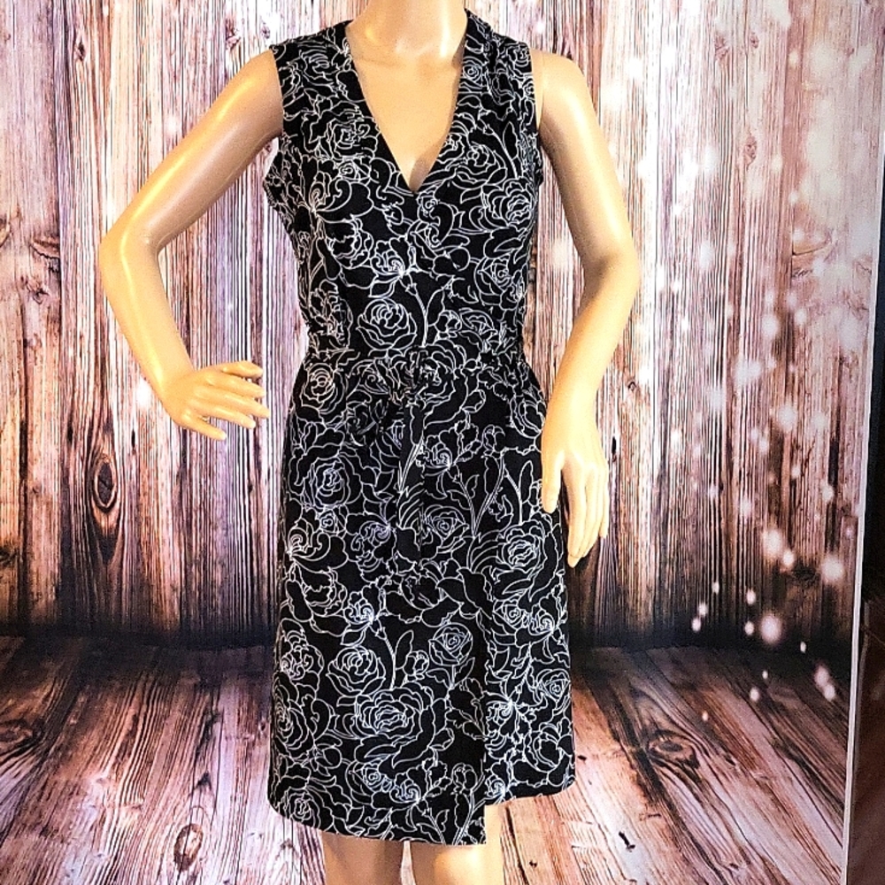 Loft Women's Floral Sleeveless Wrap Dress Size 0P